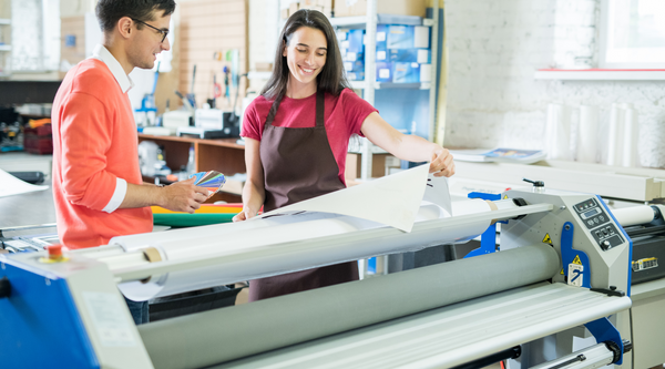 A Complete Guide to Choosing the Right Printing Service for Your Small Business